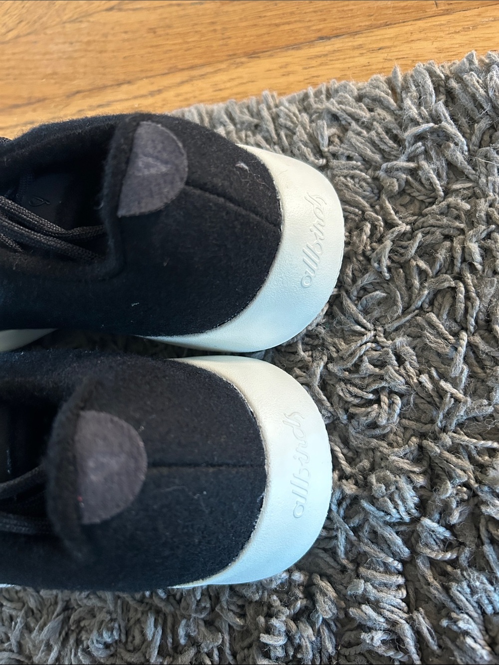 NWOT Allbirds Wool Runner Sneaker in Black with White Sole Womens Size 7 - Picture 4 of 8